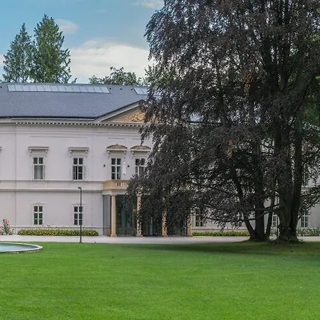Separe V Zahrade Ratmerice