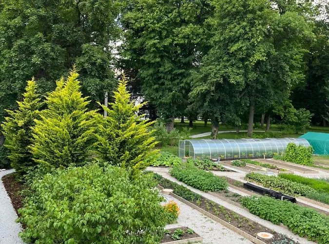 Hotel Separe V Zahrade