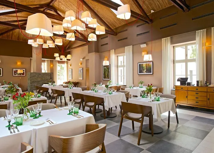 Separe V Zahrade Hotel Ratmerice