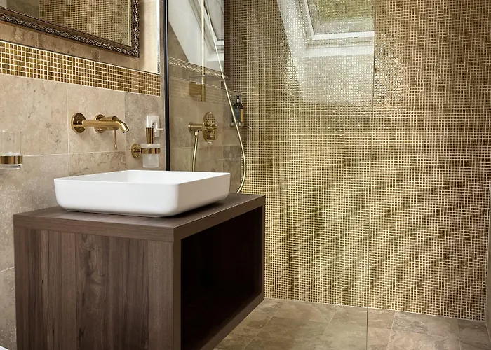 Separe V Zahrade Hotel